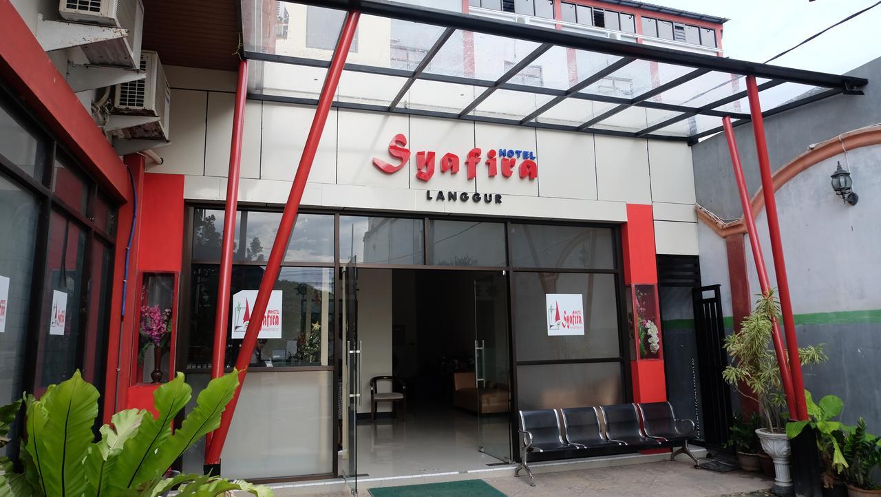 Syafira Hotel Langgur Eksteriør bilde